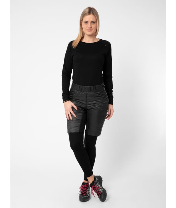 2117 7933976 women dokkas ski midlayer shorts black a